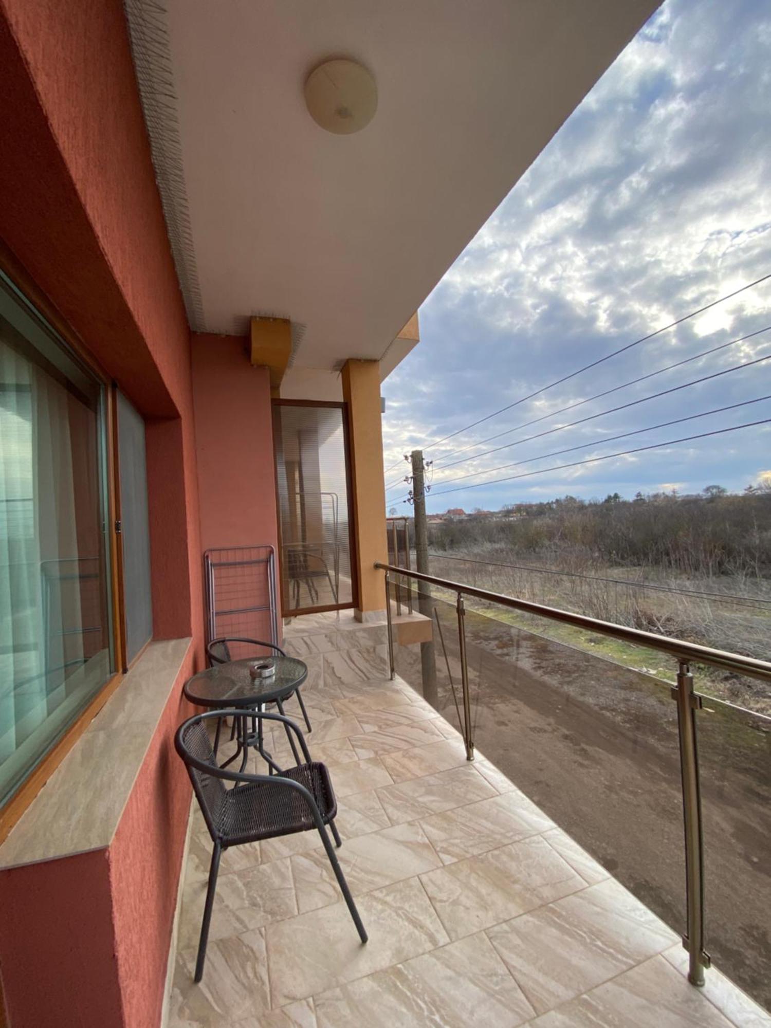 Guest Rooms Wild Duck Ezerets Exterior photo