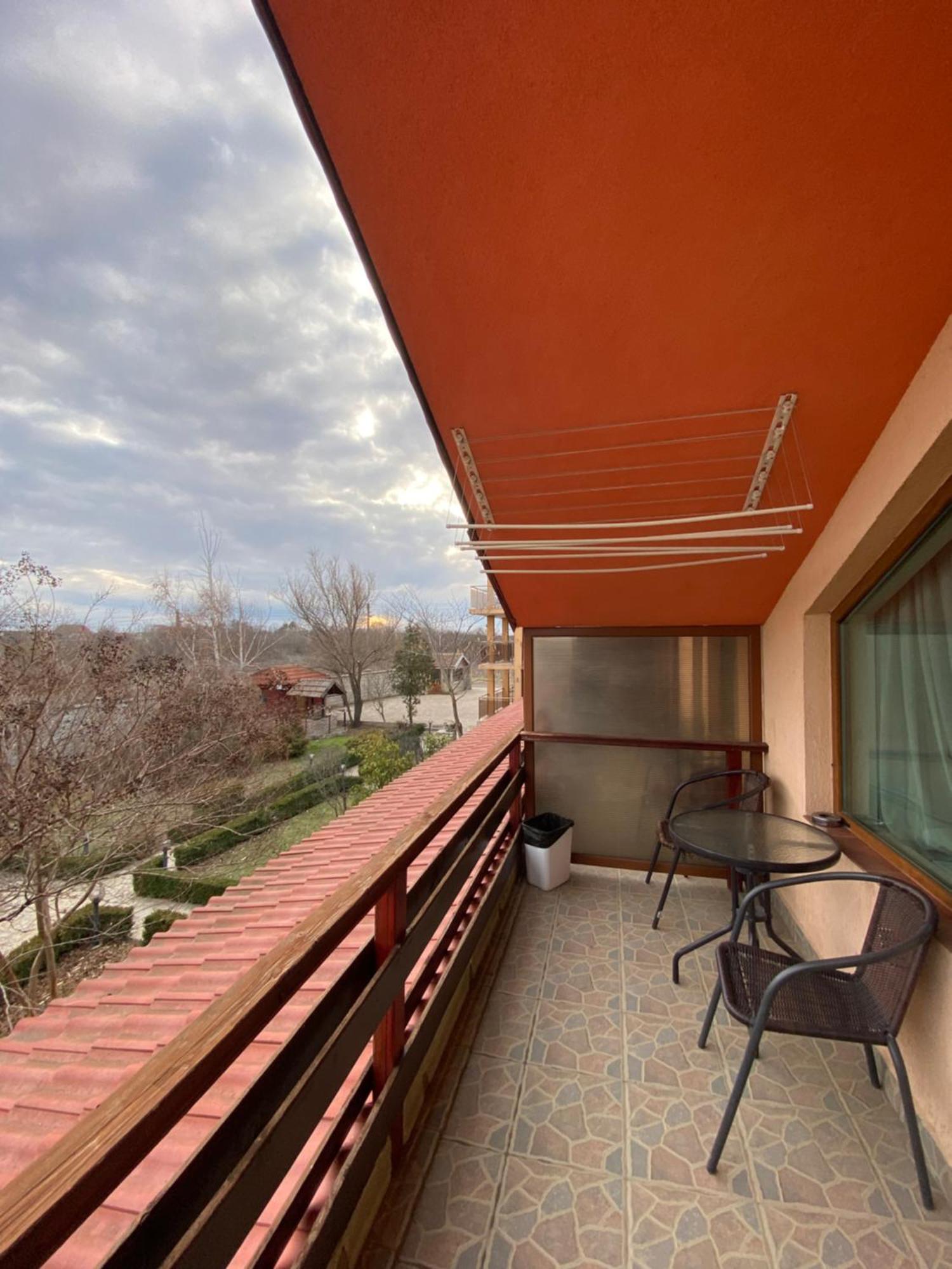 Guest Rooms Wild Duck Ezerets Exterior photo